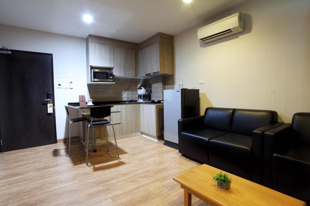 Narita Amata Hotel Chonburi Ngoại thất bức ảnh