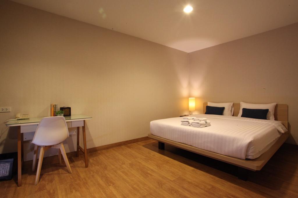 Narita Amata Hotel Chonburi Ngoại thất bức ảnh