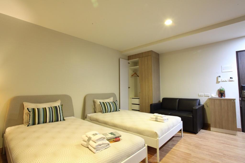 Narita Amata Hotel Chonburi Ngoại thất bức ảnh