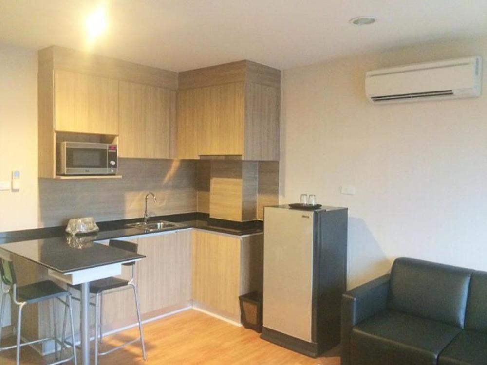 Narita Amata Hotel Chonburi Ngoại thất bức ảnh