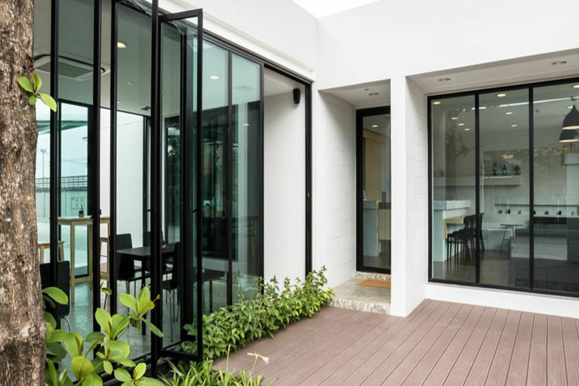 Narita Amata Hotel Chonburi Ngoại thất bức ảnh