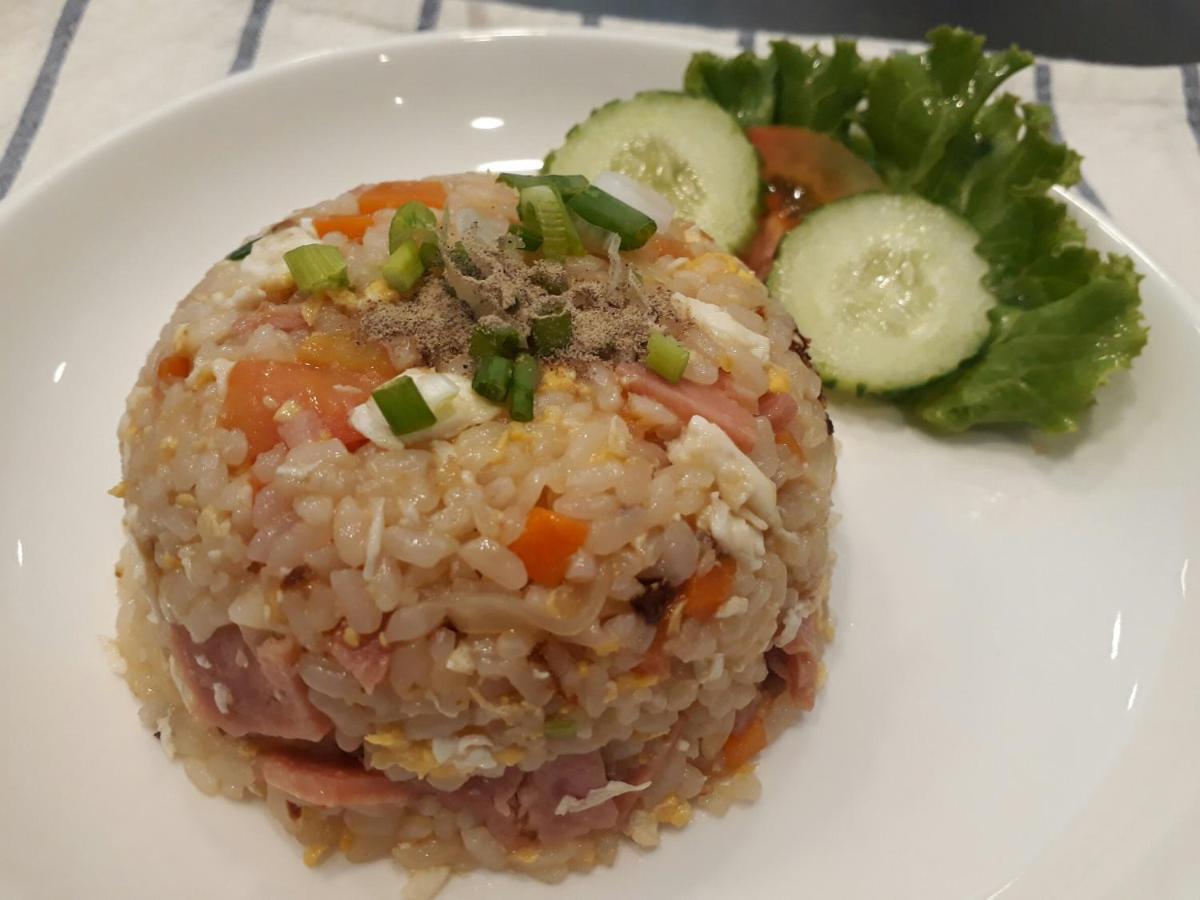Narita Amata Hotel Chonburi Ngoại thất bức ảnh